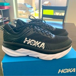 Women’s HOKA One One Bondi 7 sneakers size 8.5